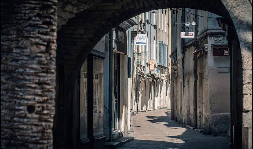 Studio Cosy Au Coeur De L'Ecusson - Arenes A 2 Min Nîmes Eksteriør bilde