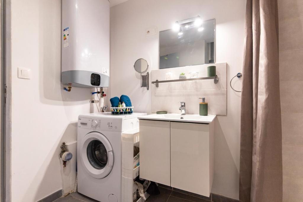 Studio Cosy Au Coeur De L'Ecusson - Arenes A 2 Min Nîmes Eksteriør bilde
