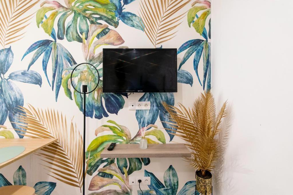Studio Cosy Au Coeur De L'Ecusson - Arenes A 2 Min Nîmes Eksteriør bilde